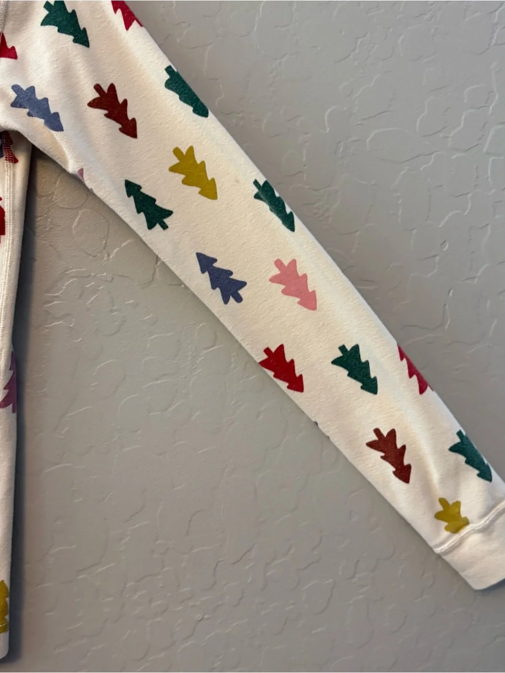 Hanna andersson long John pajama set in multicolor happy little trees 150 CM 12